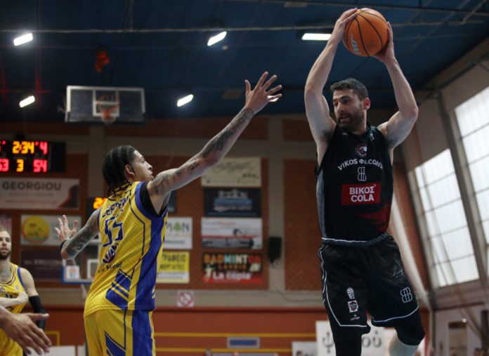 break στο break ο vikos, 87 74 στο Λαύριο και… παράταση 69de6e5a73728.jpeg