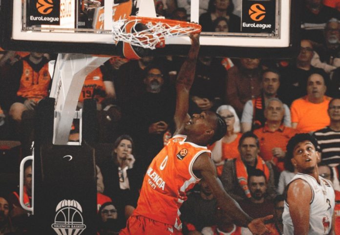 Ανέβηκε δεύτερη η Βαλένθια 102 96 από το 14 την Αρμάνι 69d573235902b.jpeg