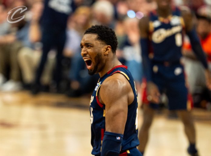 Με Μίτσελ οι Καβαλίερς, 126 113 και 1 0 τους Ράπτορς (vid) 69e3e944d088e.jpeg