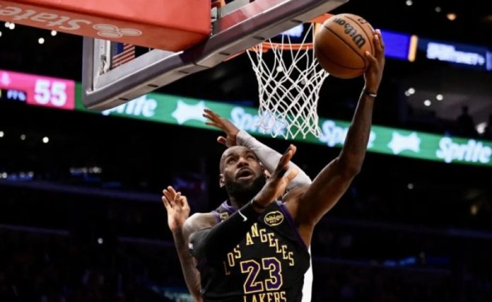 Με την ίδια “συνταγή” οι Λέικερς 101 94 και 2 0 τους Ρόκετς (vids) 69e871968bb18.jpeg