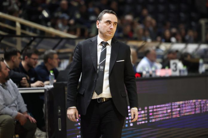 Μπούτσκος: «Υποκλίνομαι στους παίκτες μου» – Παπανικολόπουλος: «Δύο φορές μας πλήγωσε ο ΠΑΟΚ» 69d15469df6dd.jpeg