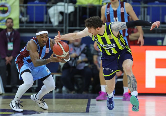 Στο… τσακ η Φενέρμπαχτσε, 93 90 την Τράμπζονσπορ 69e4f15ff07e8.jpeg