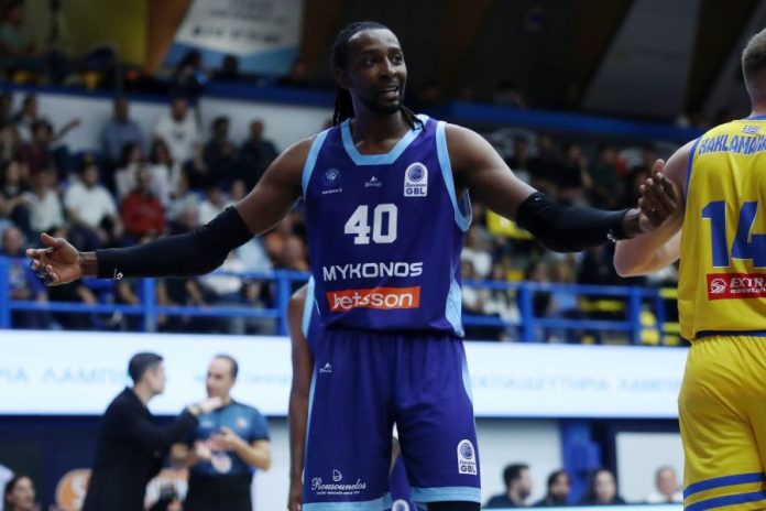 Τζέρεμι Έβανς: «Νιώθω ακόμα κομμάτι της Μυκόνου!» 69e2197bb9ed8.jpeg