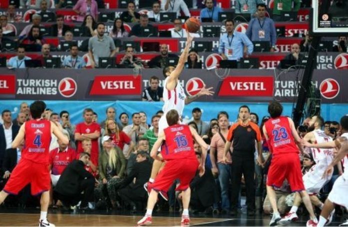 Έκλεισε 14 χρόνια το «πεταχτάρι» του Πρίντεζη (pic) 6a044b5bc2416.jpeg