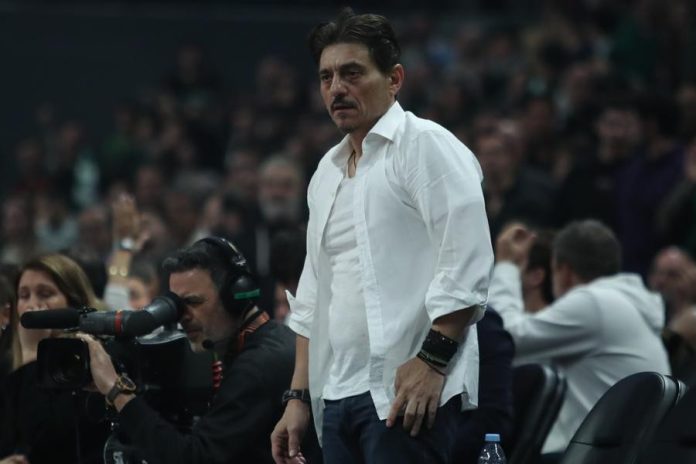 “Γκάζια” Γιαννακόπουλου στην προπόνηση του Παναθηναϊκού 6a1d6c8f5223a.jpeg