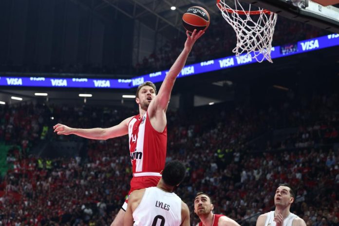 elpa: Στον Σάσα Βεζένκοφ το mvp της σεζόν! (pics) 6a326f7205ae7.jpeg