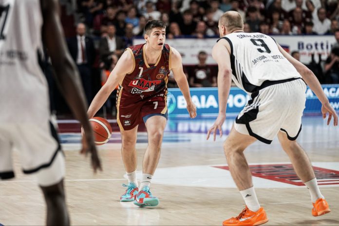 lega basket: Στους τελικούς με σπουδαία ανατροπή η Βενέτσια, 90 83 τη Βίρτους! 6a24828e7e132.jpeg